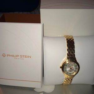 Brand new never worn Philip Stein Watch